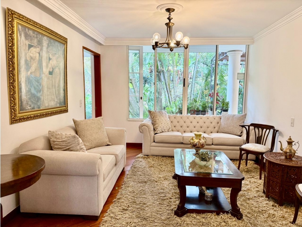Hermosa casa en Envigado - La Abadía 