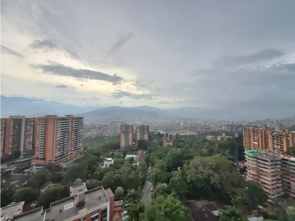 Hermoso apartamento dúplex en venta Envigado - Loma de las Brujas (JS)