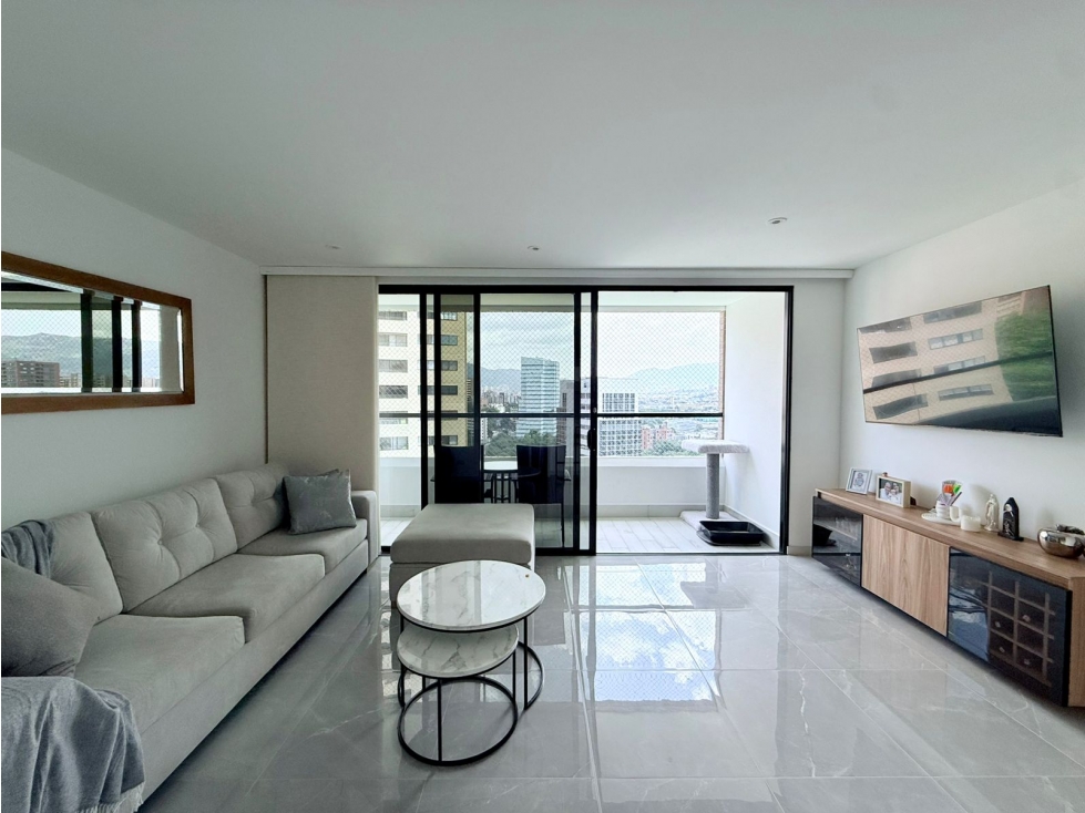Hermoso apartamento a la venta en El Poblado - Castropol 