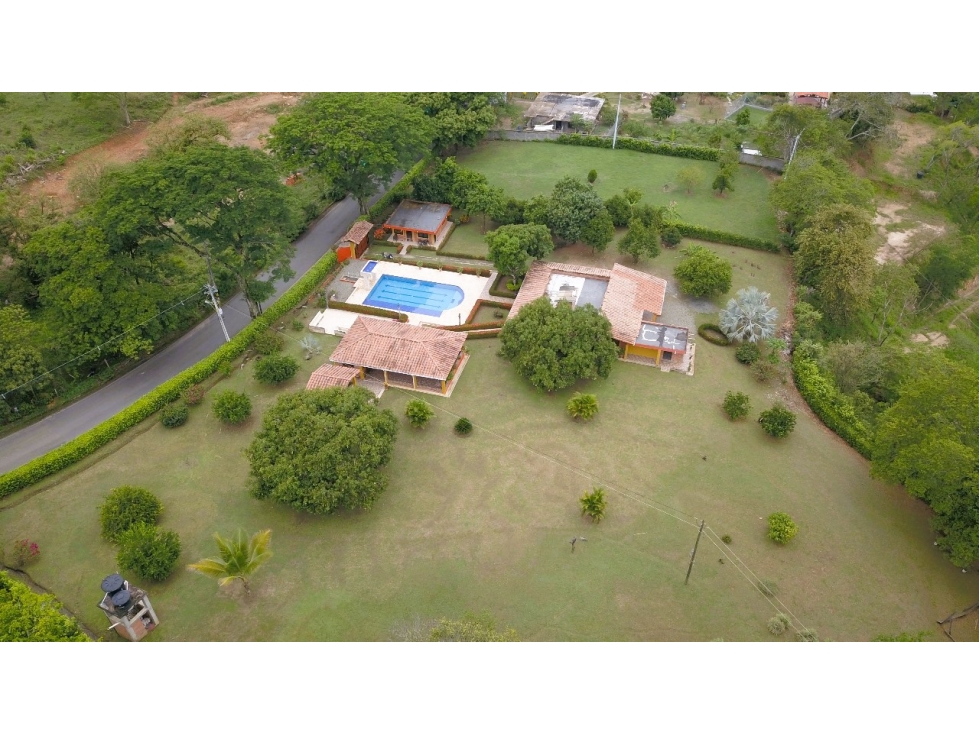Finca con piscina en venta en Sopetrán - Corregimiento Córdoba