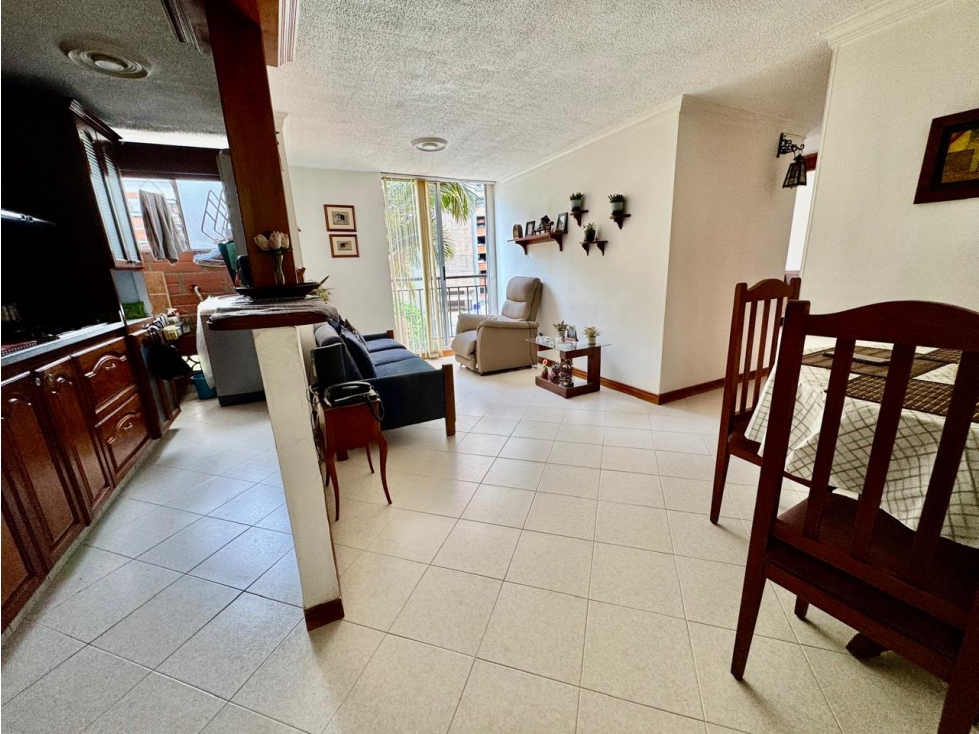 Apartamento en venta en Envigado - Camino Verde parte baja — foto 2