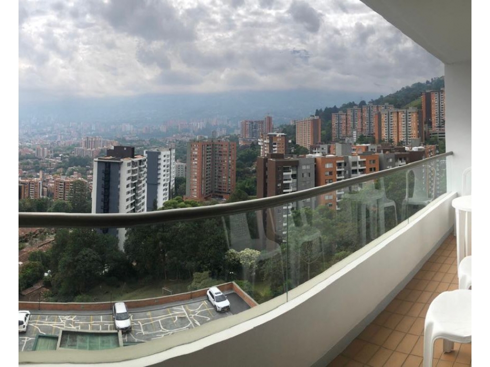 Apartamento en venta en Envigado - Alto de las flores