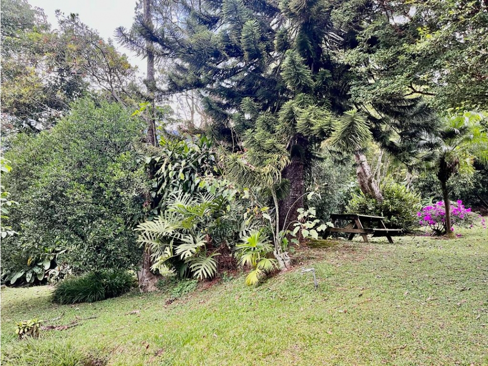 Casa independiente en venta Envigado - Loma El Atravesado — foto 2