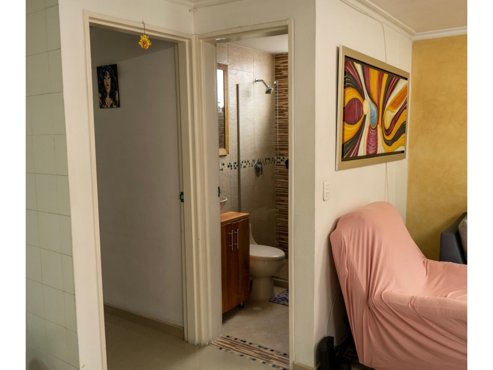 Amplio apartamento dúplex a la venta en Laureles — foto 6