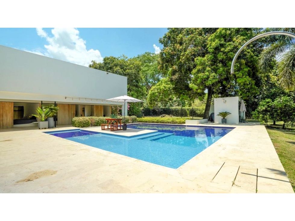 Finca de recreo elegante y moderna - Sopetrán