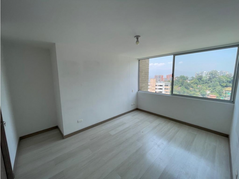 Apartamento moderno en venta en Envigado - El Chingüí — foto 6