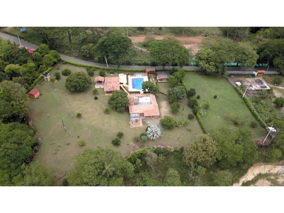 Finca con piscina en venta en Sopetrán - Corregimiento Córdoba — foto 2