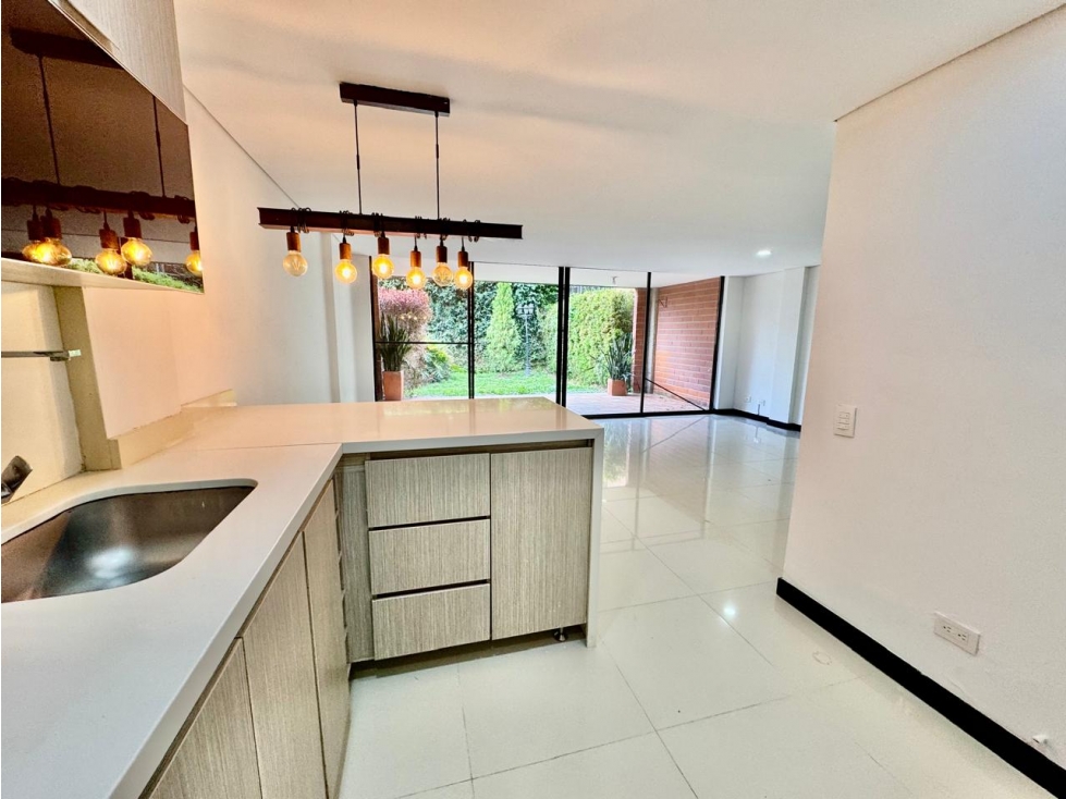 Hermosa casa a la venta en Envigado - Loma de Las Brujas  — foto 5