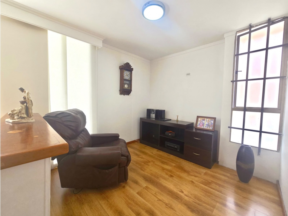 Amplio apartamento a la venta en Belén - Loma de Los Bernal — foto 5
