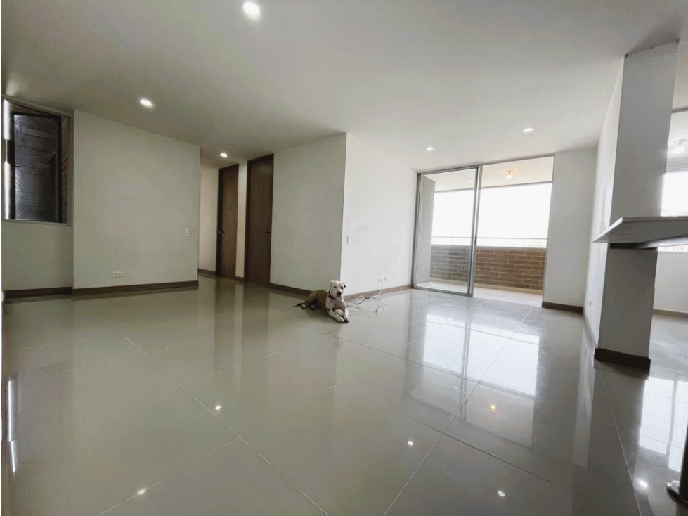 Apartamento moderno en venta en Envigado - El Chingüí — foto 4