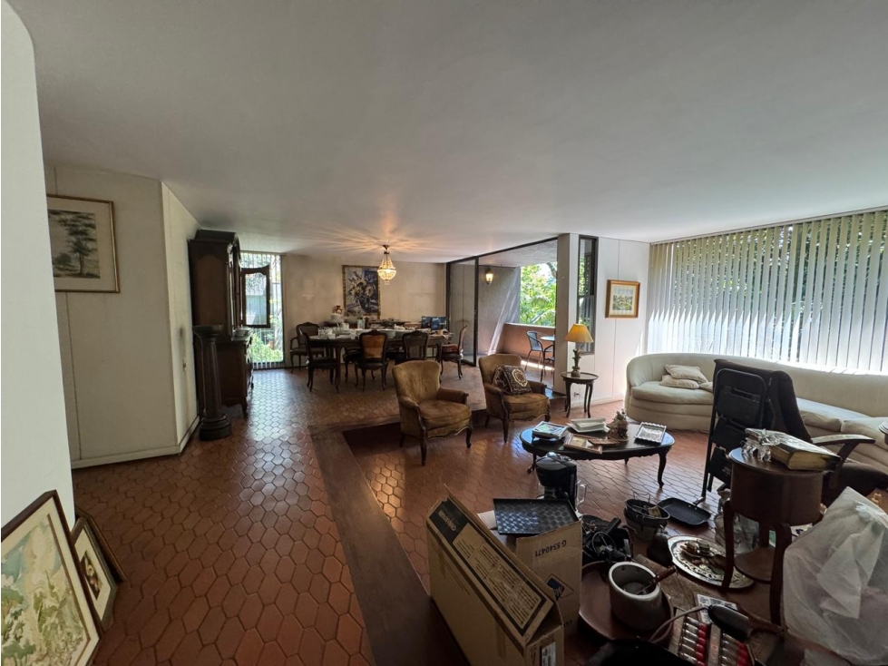 Amplio apartamento a la venta en El Poblado - La Tomatera  — foto 3