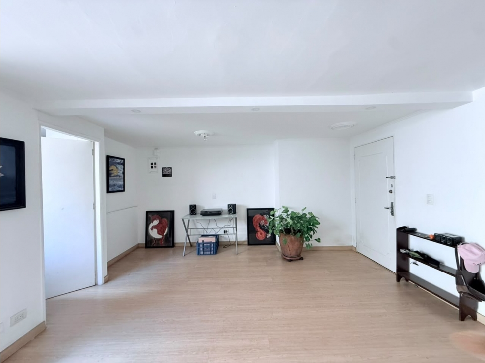 Amplio apartamento a la venta en Laureles — foto 4
