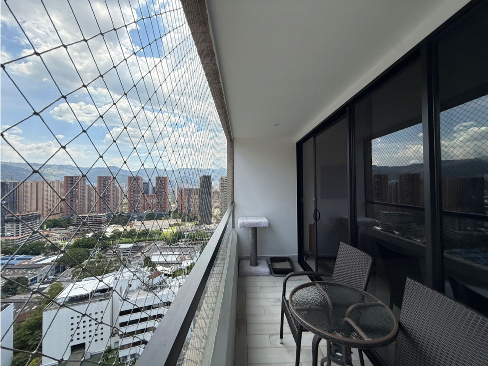 Hermoso apartamento a la venta en El Poblado - Castropol  — foto 4