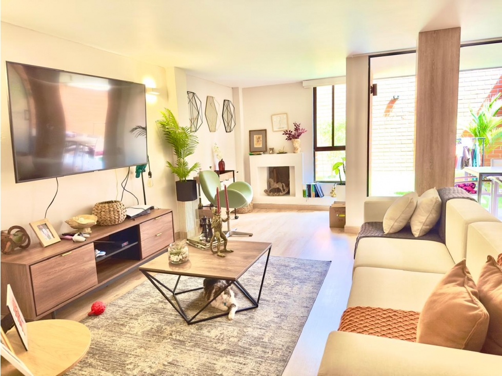 Hermosa casa en venta en Envigado - Loma de Las Brujas