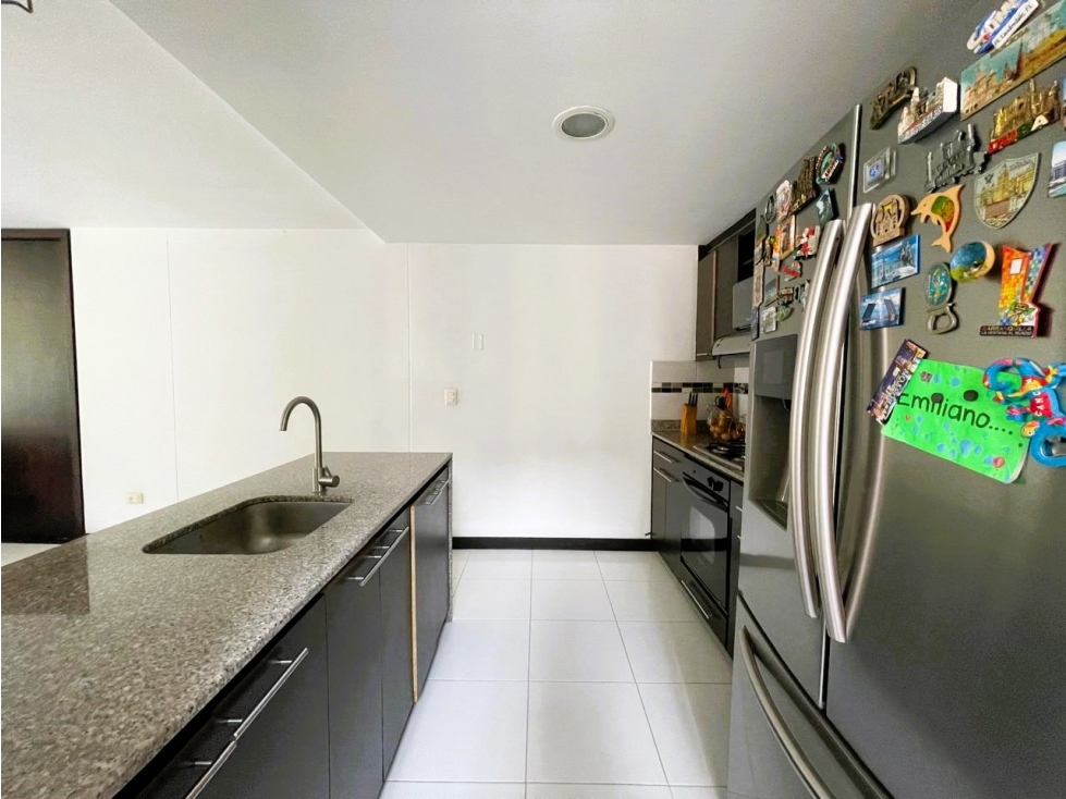 Apartamento en venta El Poblado - Loma del Indio — foto 2