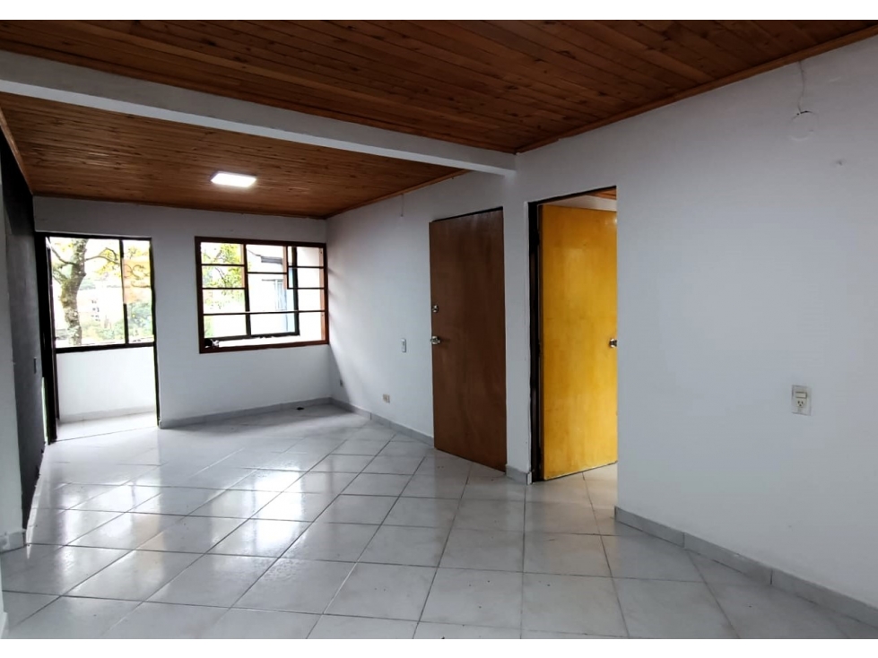 Apartamento ideal para remodelar en venta en Envigado - San José — foto 5