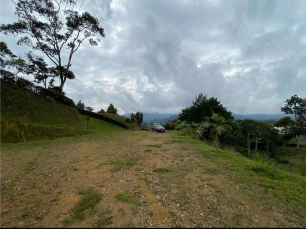 VENTA DE LOTE EN CONDOMINIO EN VIA LA CEJA A SAN ANTONIO — foto 3