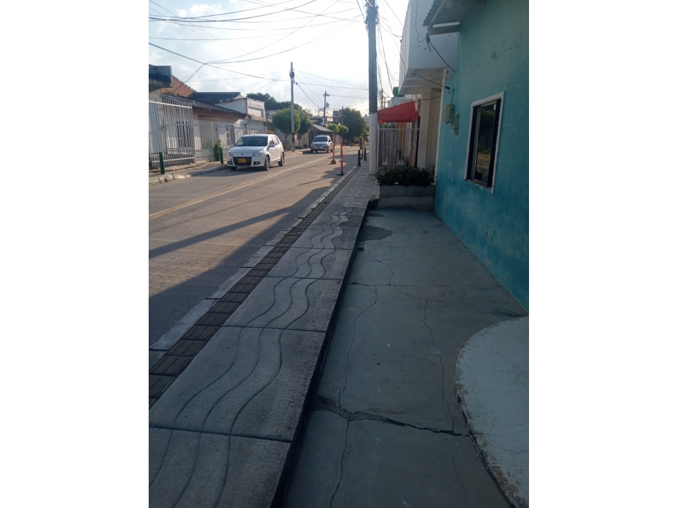 EN VENTA CASA LOTE EN EL BARRIO SAN JOSÉ MONTERÍA CORDOBA COLOMBIA — foto 3