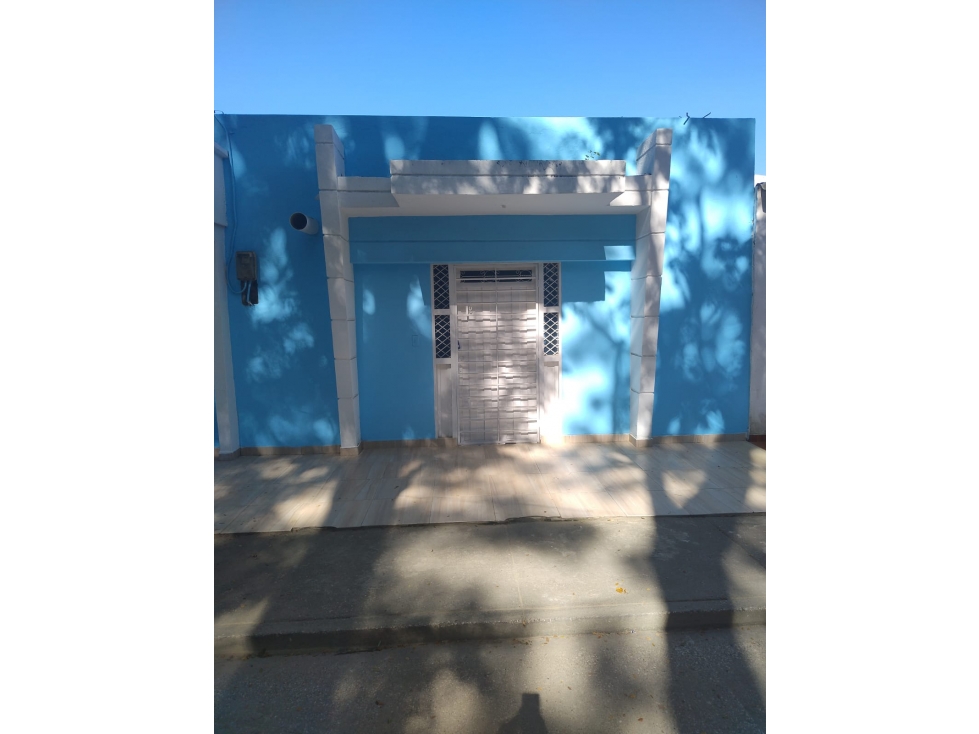 VENDO CASA CON 2 APARTAMENTOS URB. BETANCÍ MONTERÍA CÓRDOBA — foto 2