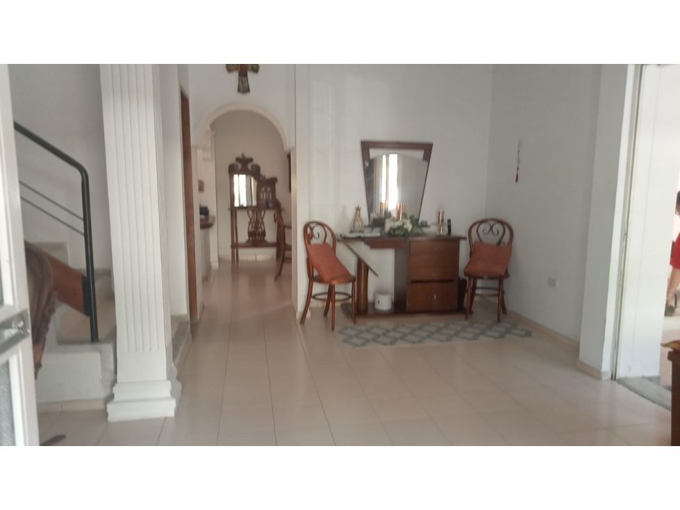 VENDO CASA UBICADA EN ALTOS DEL COUNTRY MONTERÍA CÓRDOBA — foto 2