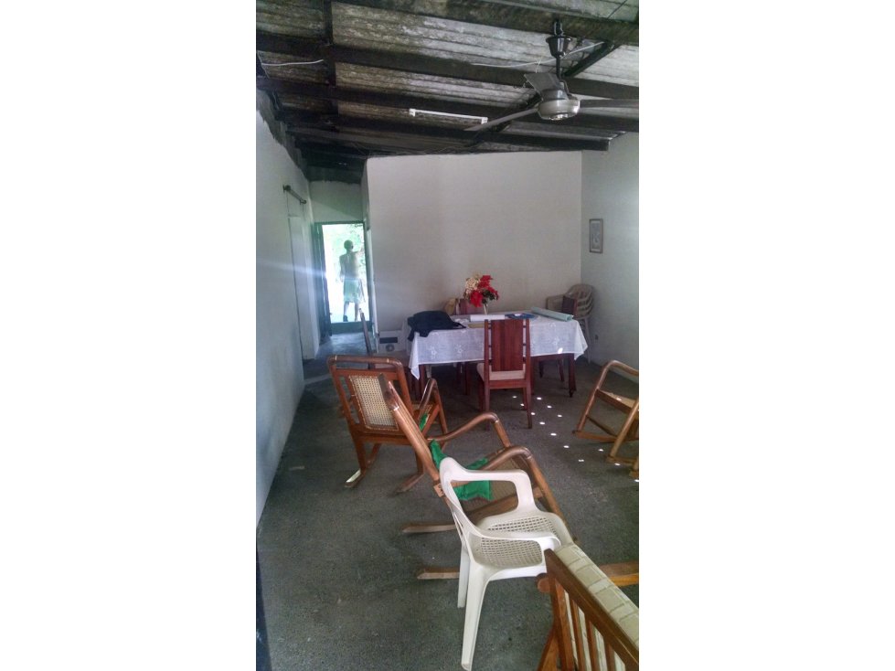 EN VENTA LOTE CON MEJORAS EN EL CENTRO MONTERIA CORDOBA COLOMBIA — foto 2
