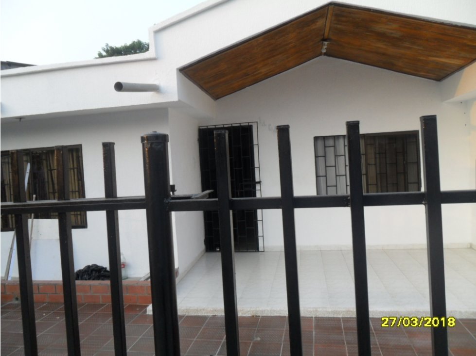VENDO CASA EN EL BARRIO LA FLORESTA MONTERÍA CÓRDOBA COLOMBIA