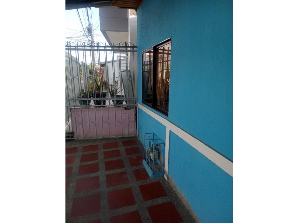 VENDO CASA CON LOCAL COMERCIAL EN EL BARRIO SAN JOSE MONTERIA