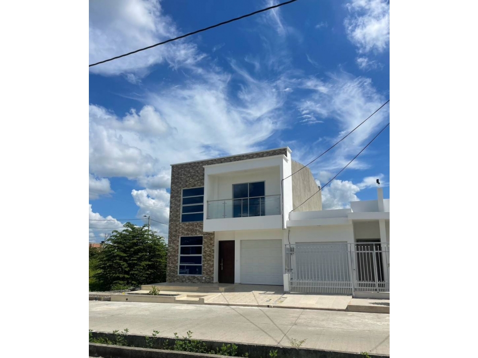 CASA EN VENTA BARRIO MI REFUGIO MONTERÍA CÓRDOBA