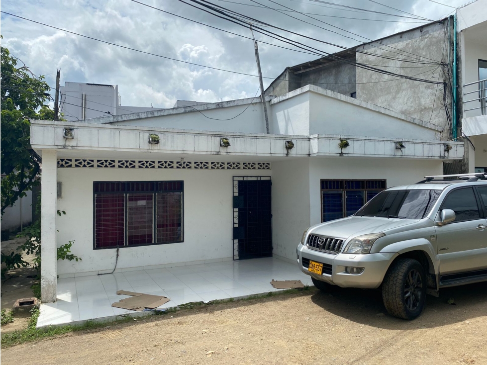 CASA PARA LA VENTA BARRIO EL NISPERO MONTERIA