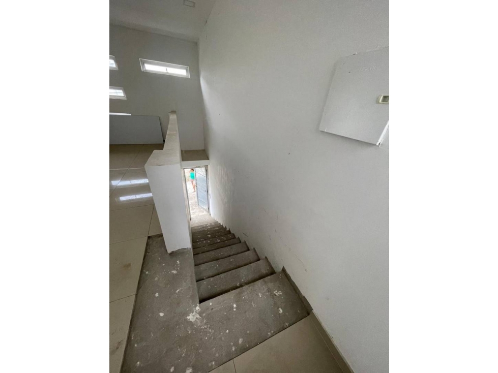 VENDO APARTAMENTO EN EL CENTRO DE MONTERIA CORDOBA COLOMBIA — foto 2