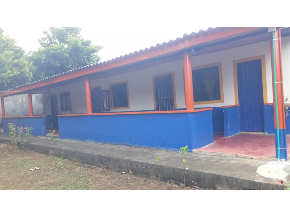 VENDO CASA CAMPESTRE EN EL KILOMETRO 14 VIA A PLANETA RICA CORDOBA