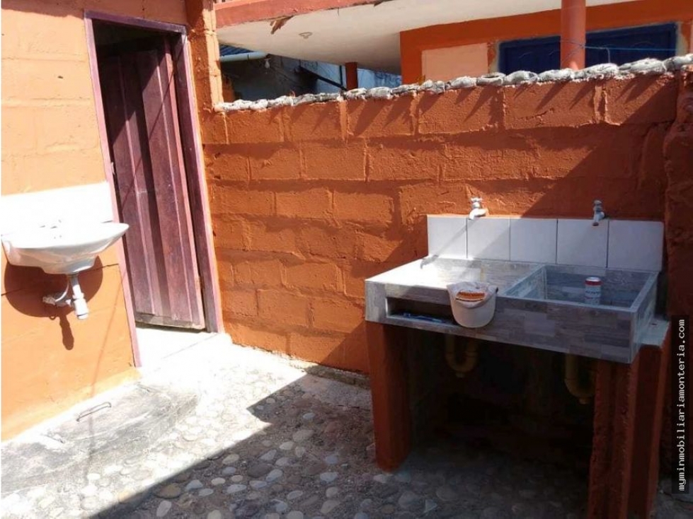 VENDO CABAÑA UBICADA EN PUERTO ESCONDIDO CÓRDOBA - 6