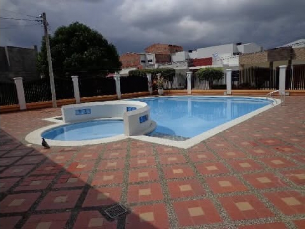VENDO APARTAMENTO UBICADO EN CONJUNTO RESIDENCIAL BARRIO LA JULIA