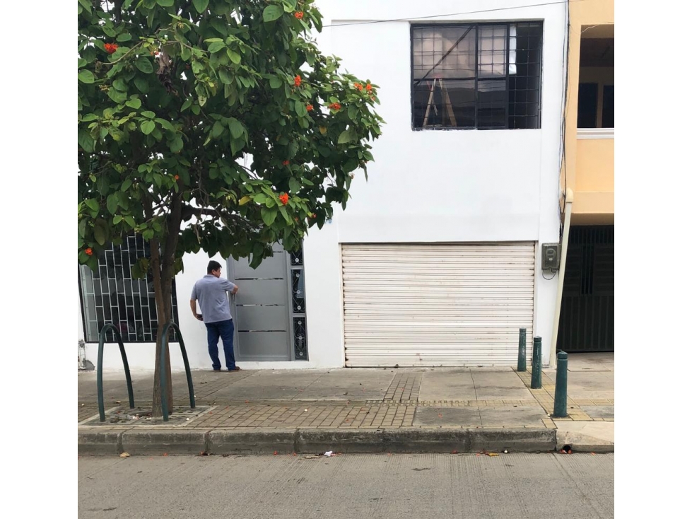 EN VENTA O PERMUTA CASA EN EL CENTRO DE MONTERÍA CÓRDOBA COLOMBIA