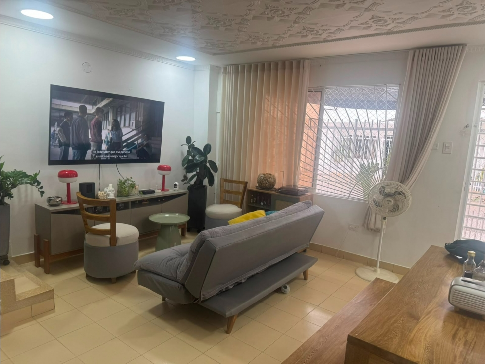 VENDO CASA DE DOS PLANTAS EN EL BARRIO LA FLORESTA MONTERIA CORDOBA