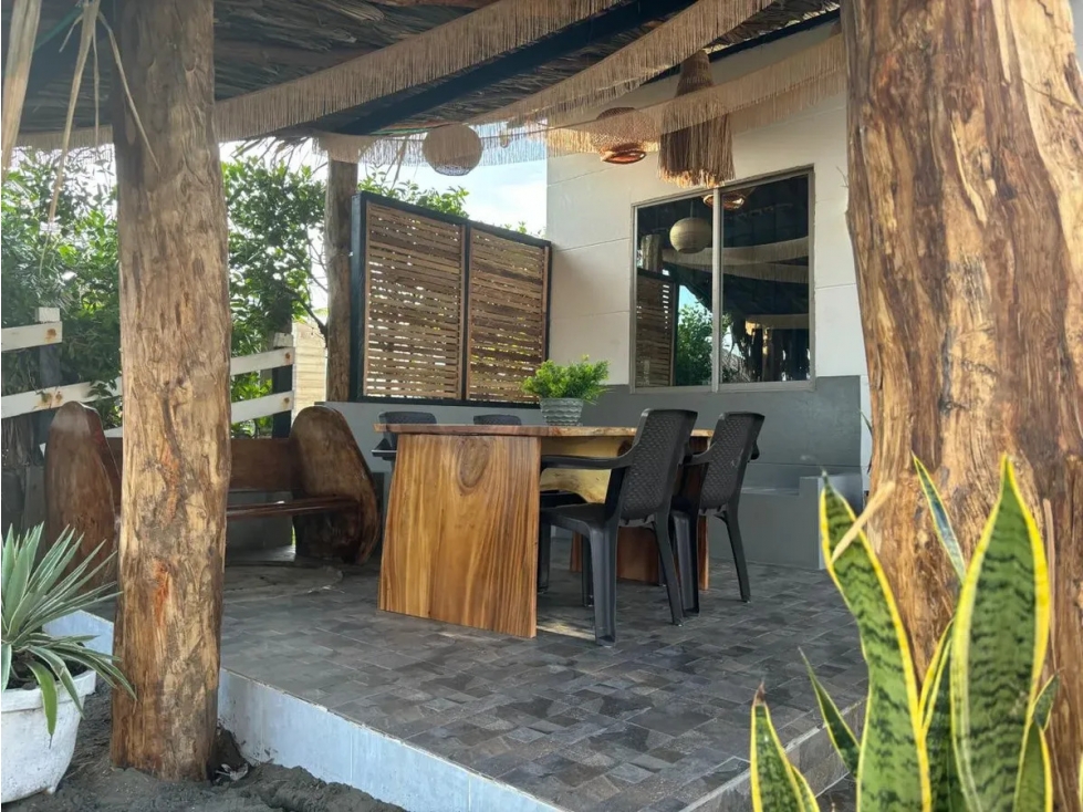 VENDO CABAÑA FRENTE AL MAR UBICADA EN SAN BERNARDO DEL VIENTO — foto 4