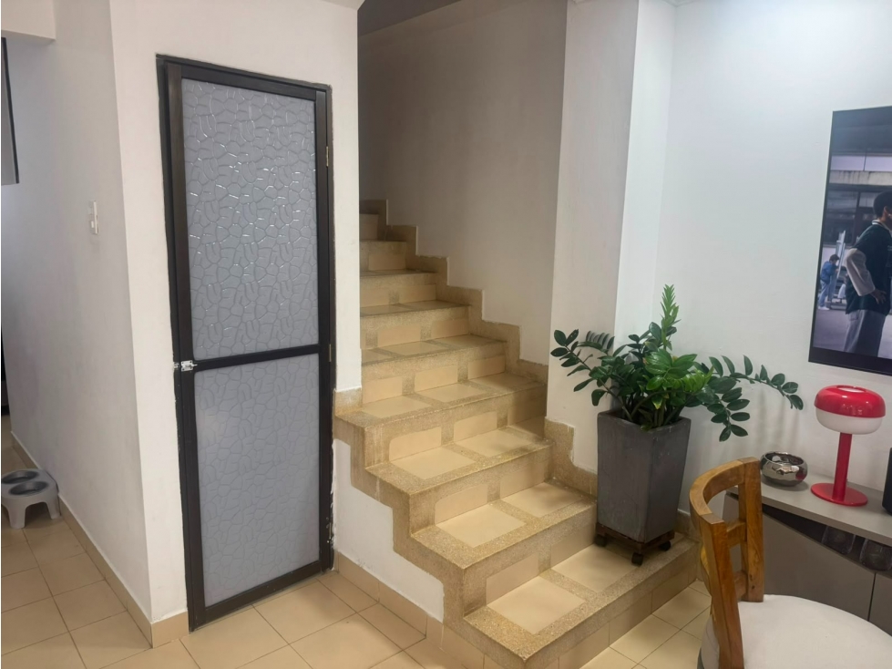 VENDO CASA DE DOS PLANTAS EN EL BARRIO LA FLORESTA MONTERIA CORDOBA — foto 3