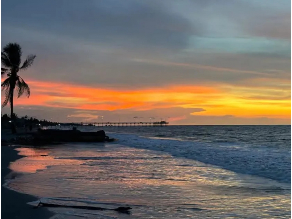 VENDO CABAÑA FRENTE AL MAR UBICADA EN SAN BERNARDO DEL VIENTO