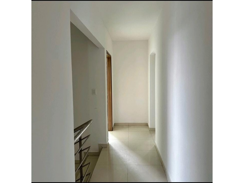 VENDO CASA DE DOS PISOS BARRIO MONTEVERDE MONTERÍA CÓRDOBA — foto 3