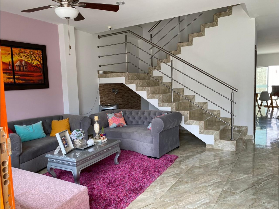 VENDO CASA UBICADA EN BARRIO VALLEJUELO MONTERÍA CÓRDOBA COLOMBIA — foto 2