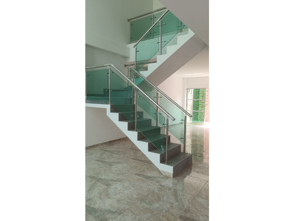 VENDO CASA UBICADA EN URBANIZACIÓN MI REFUGIO MONTERÍA CÓRDOBA — foto 2