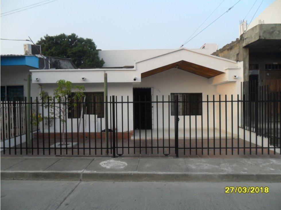 VENDO CASA EN EL BARRIO LA FLORESTA MONTERÍA CÓRDOBA COLOMBIA — foto 2