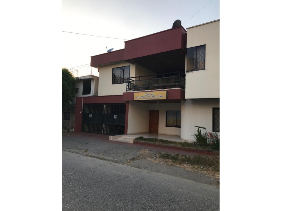 EN VENTA CASA DUPLEX EN EL CENTRO, MONTERÍA CÓRDOBA, COLOMBIA — foto 2
