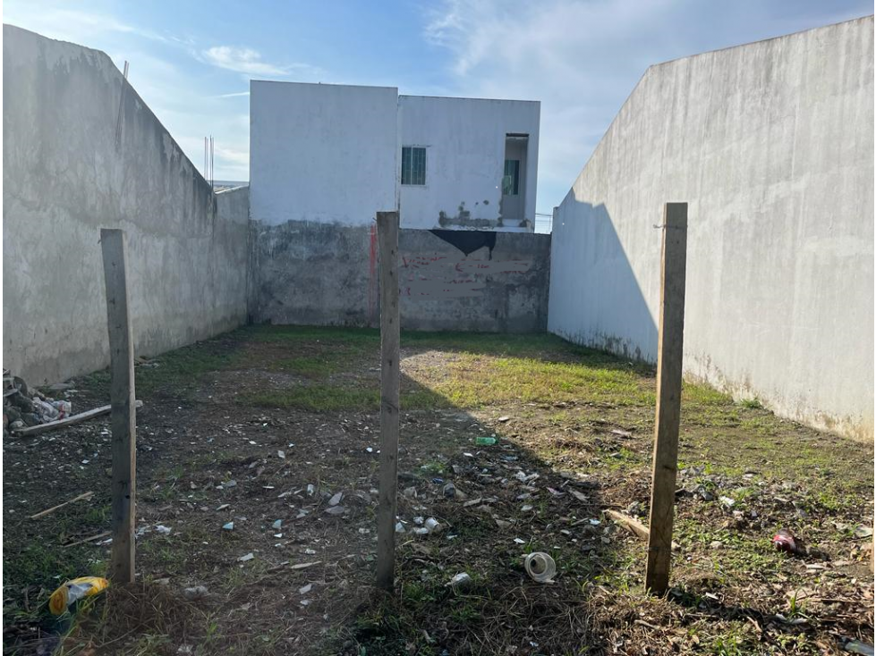 LOTE EN VENTA EN LA URBANIZACION VALLEJO DE MONTERIA CORDOBA