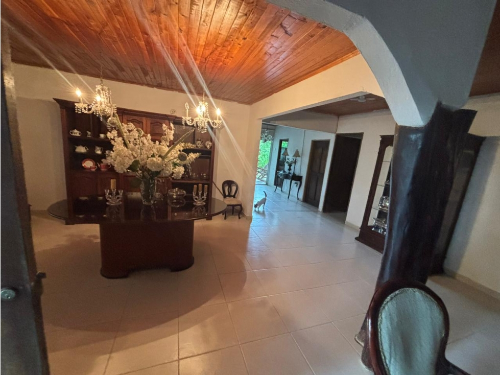EN VENTA CASA Y RESTAURANTE A ORILLAS DE LA TRONCAL VIA A ARBOLETES — foto 2