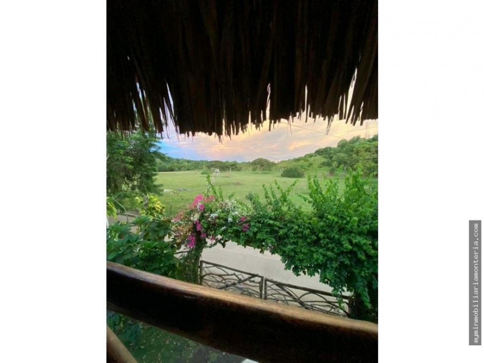 VENDO CABAÑA UBICADA EN PUERTO ESCONDIDO CÓRDOBA - 6