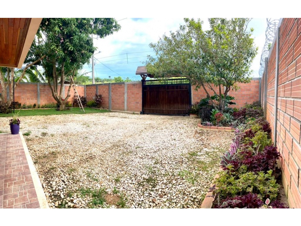 EN VENTA CASA CAMPESTRE EN VILLAS DE LA FLORIDA, GARZONES, MONTERÍA