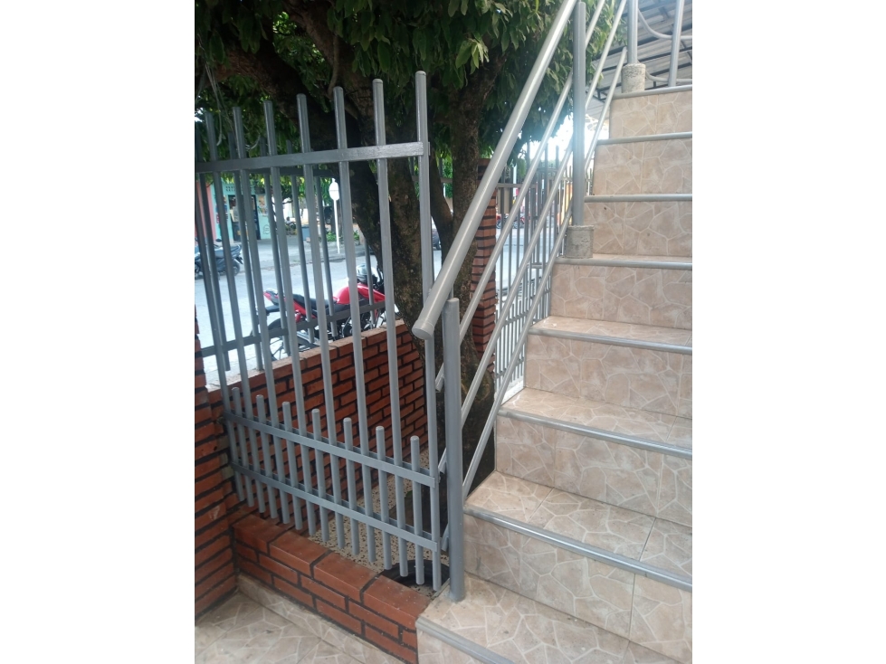 CASA PARA LA VENTA BARRIO LA GRANJA EN MONTERÍA CÓRDOBA — foto 4