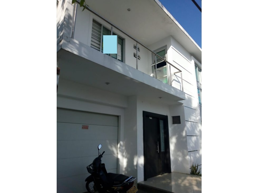 EN VENTA CASA DE 2 PLANTAS EN CENTRO MONTERÍA CÓRDOBA