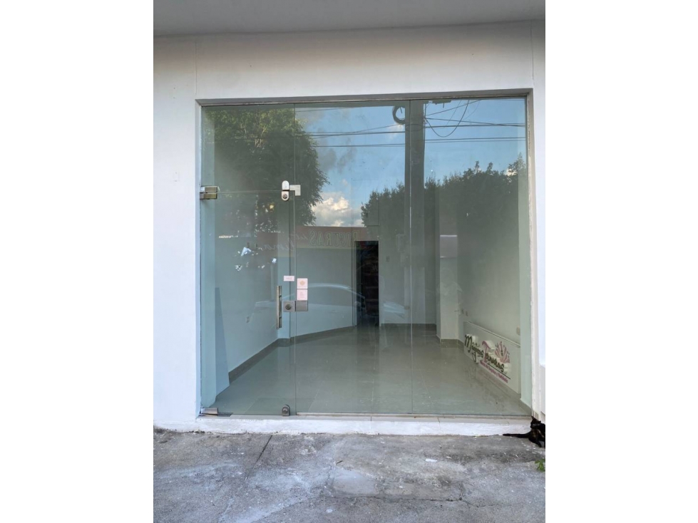 ARRIENDO LOCAL COMERCIAL EN EL CENTRO DE MONTERIA CORDOBA — foto 2